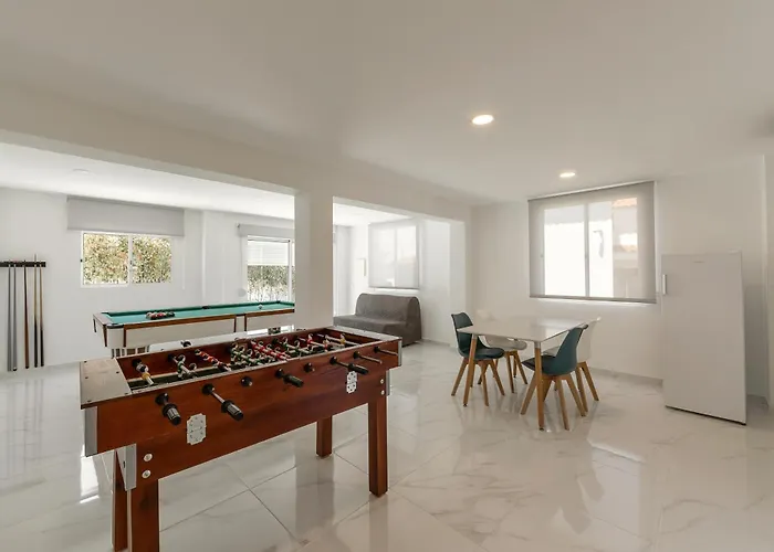 Lux House