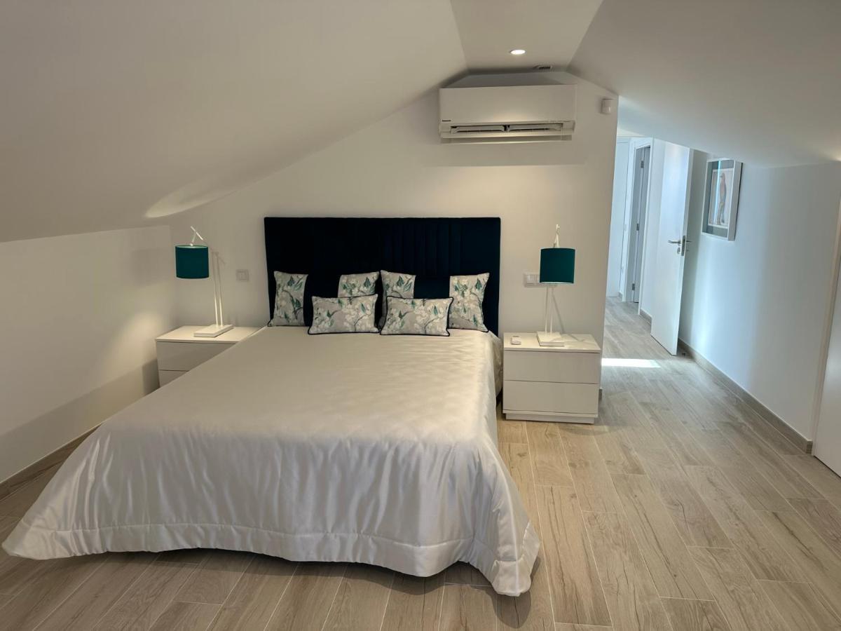 Lux House Villa *